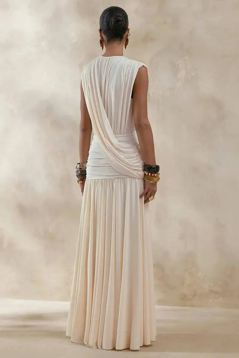 שמלת - טווינה